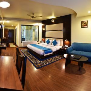 Super Deluxe Double Room