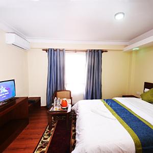 Standard Double Room with Free International Airport Pick-up