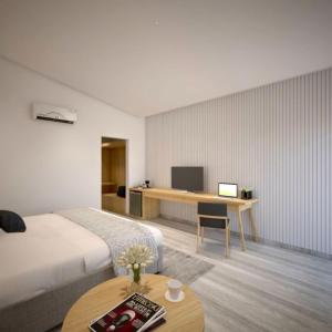 Deluxe Room with Pool View