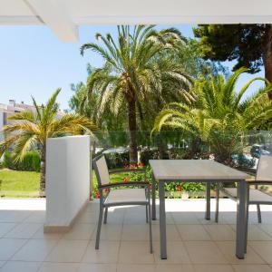 Comfort Apartment with Garden View