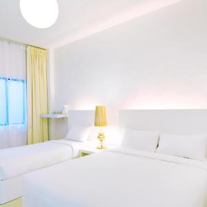Triple Room with Shared Bathroom