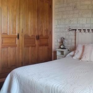 Standard Double Room with Shared Bathroom