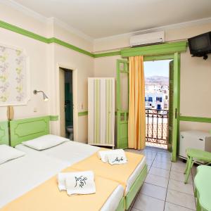 Double or Twin Room with Side Sea View