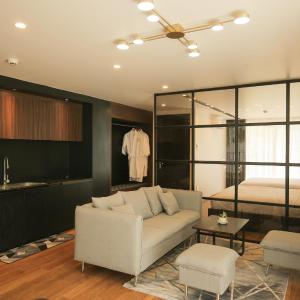 Superior Studio