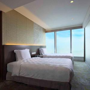 Junior Suite Twin Room - Non-Smoking