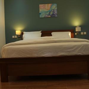King Room with Balcony
