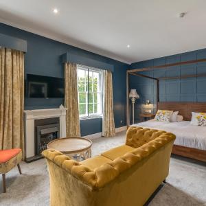 Suite with River View