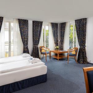 Double or Twin Room with Shower - Annex 