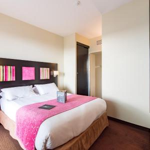 Superior Double Room with Seaview - Second Floor