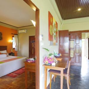 Villa with Sea View