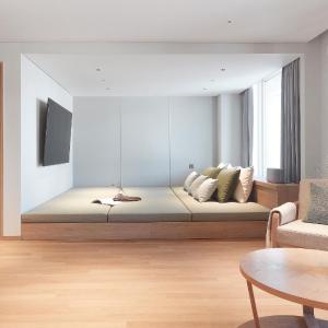 Sky Suite - A/B Type Randomly Assign