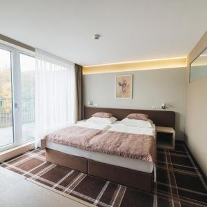 Suite (2 Adults)