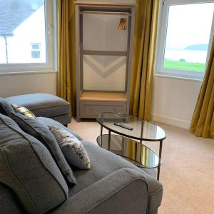 Suite With Four Poster Bed