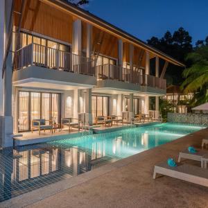 Estate Pool Access (Adult Only)