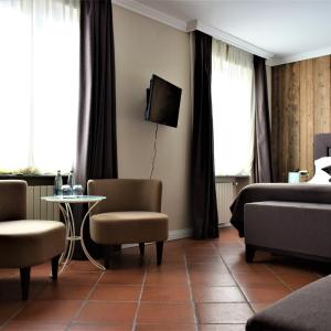 Double with Private Bathroom