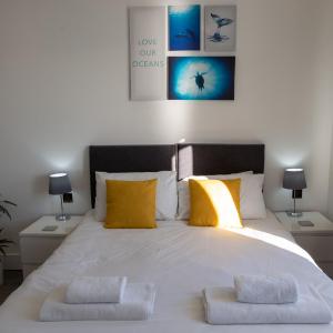 Triple Room with Sea View