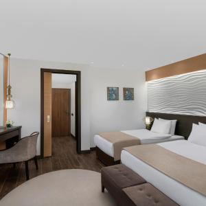 Comfort Club Room