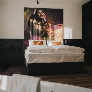 Deluxe Double Room with Bath