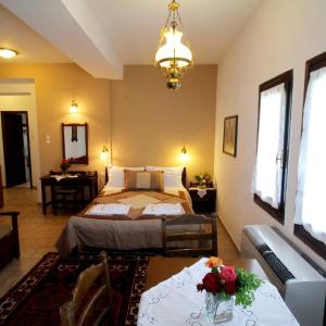 Studio (3 Adults)