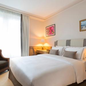 Classic Double Room with Shower