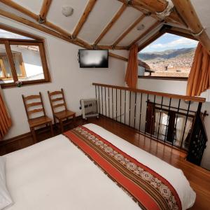 Duplex Queen Suite