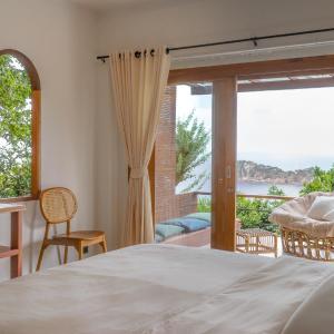 Queen Room with Sea View