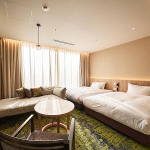 Deluxe Twin Room with Extra Bed