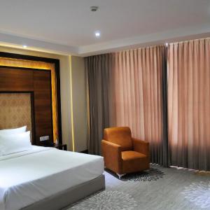 Executive King Room