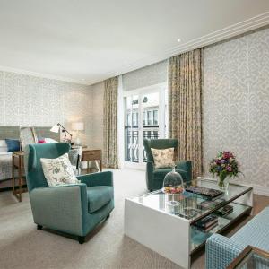 Superior Junior Suite