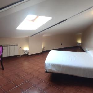 Double Room with Bathtub