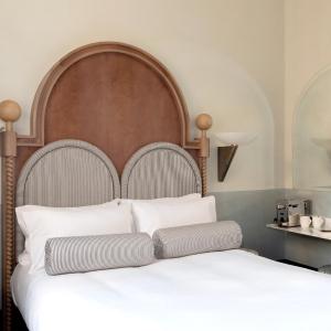 Small Single Room