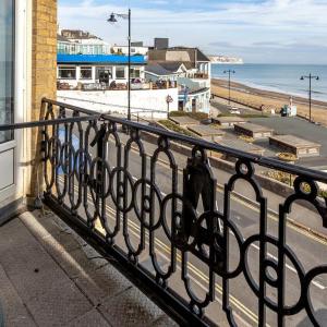 Double Room with Balcony and Sea View