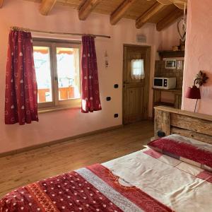 Quadruple Room with Mountain View