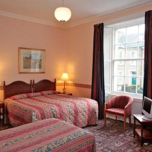 Triple Room with Shower