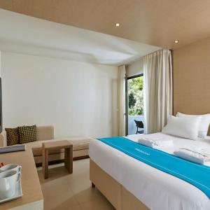 The Casual room with Private Pool