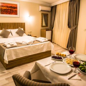 Suite with Terrace