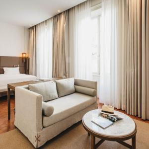 Junior Suite with Spa Access