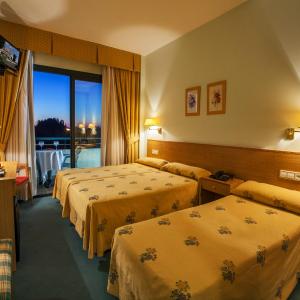 Twin Room with Sea View