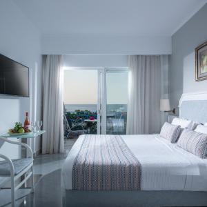 Superior Double Room with Sea View