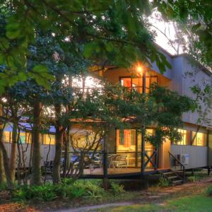 Treetops Riverview