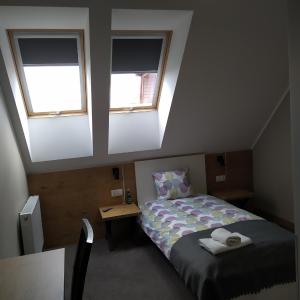 Single Room with Private Bathroom