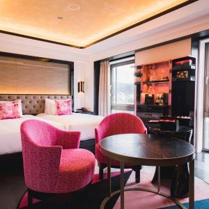 Superior Twin Room with Mountain View