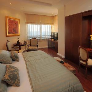 Two-Bedroom Penthouse Suite
