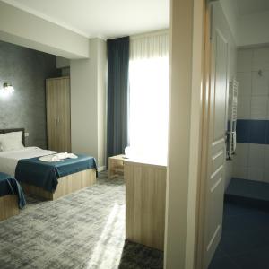 Twin Room with City View