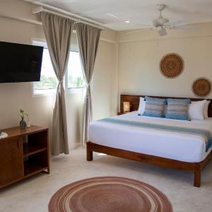 Triple Room with Balcony