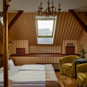 Double Attic Room