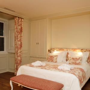 Deluxe Junior Suite