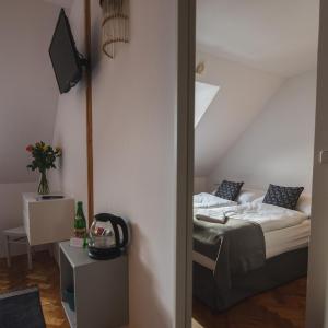 Economy Double or Twin Room