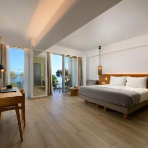 Essential Suite with Sea View