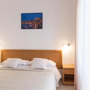 Double Basic Room 